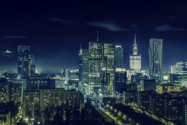 Warszawa nocą