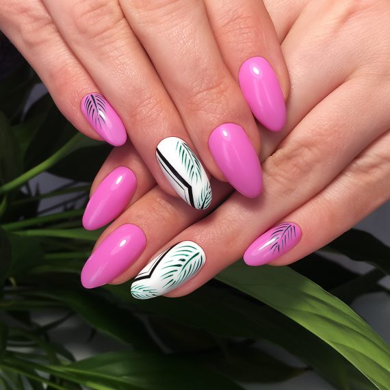 Manicure hybrydowy - trendy