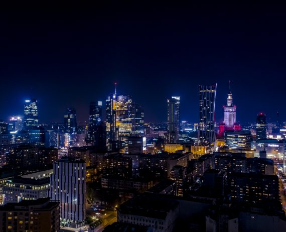 Nocna panorama Warszawy